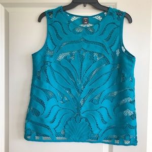 Turquoise sleeveless lace top